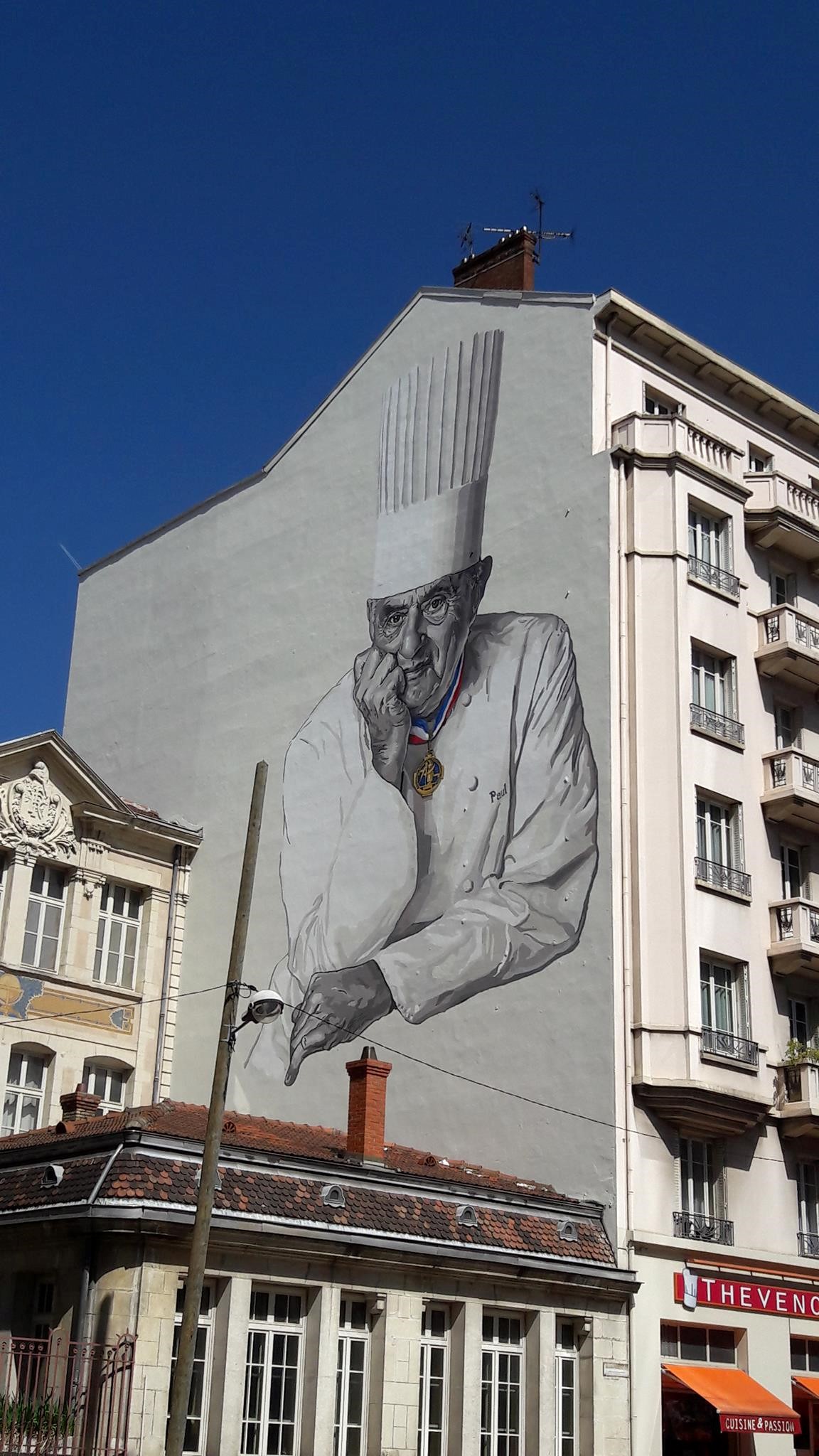 © Michael Reisinger, Der Kulinarik wird ikonographisch mit Paul Bocuse gefrönt