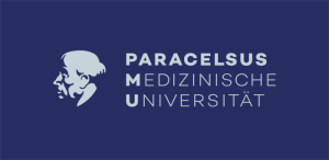 PMU_Logo_horizontal_grau_Hintergrund_Screen(4)